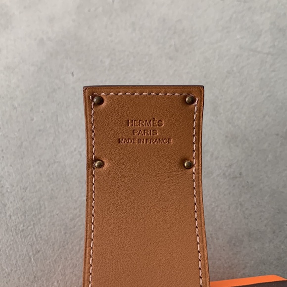 ❤️ SOLD DIRECT ❤️ Hermès Kelly Bracelet In Etoupe and Rose Gold - Picture 6 of 8